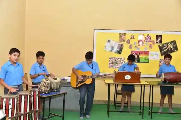 Jankidas Kapur Public School Gallery 33