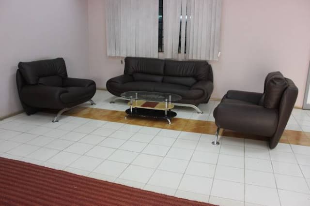 G.T. Independent PU College Gallery 1