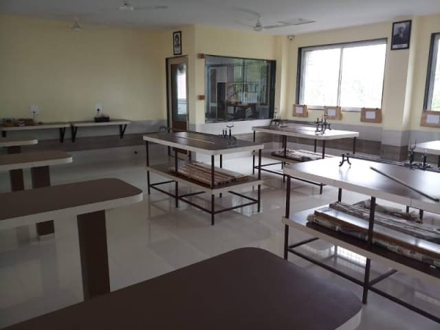 Lokmanya Vidya Niketan Gallery 3