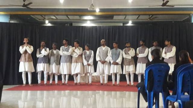 LNR Public School Gallery 1