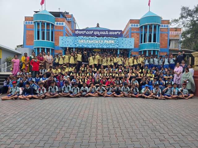 Vidya Bharathi English School Gallery 2