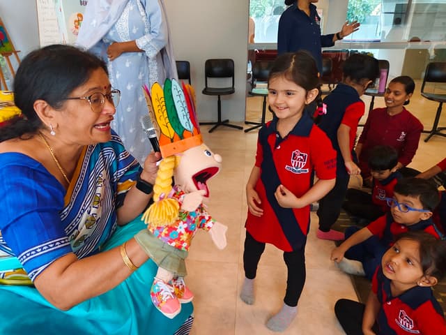 New York Academy Gallery 11