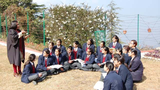 Guru Nanak Fifth Centenary School Gallery 10