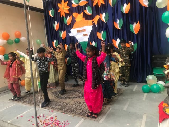 Shanti Model Public School Gallery 11