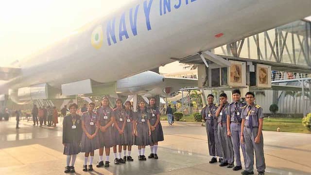 Johnson Grammar School Gallery 38